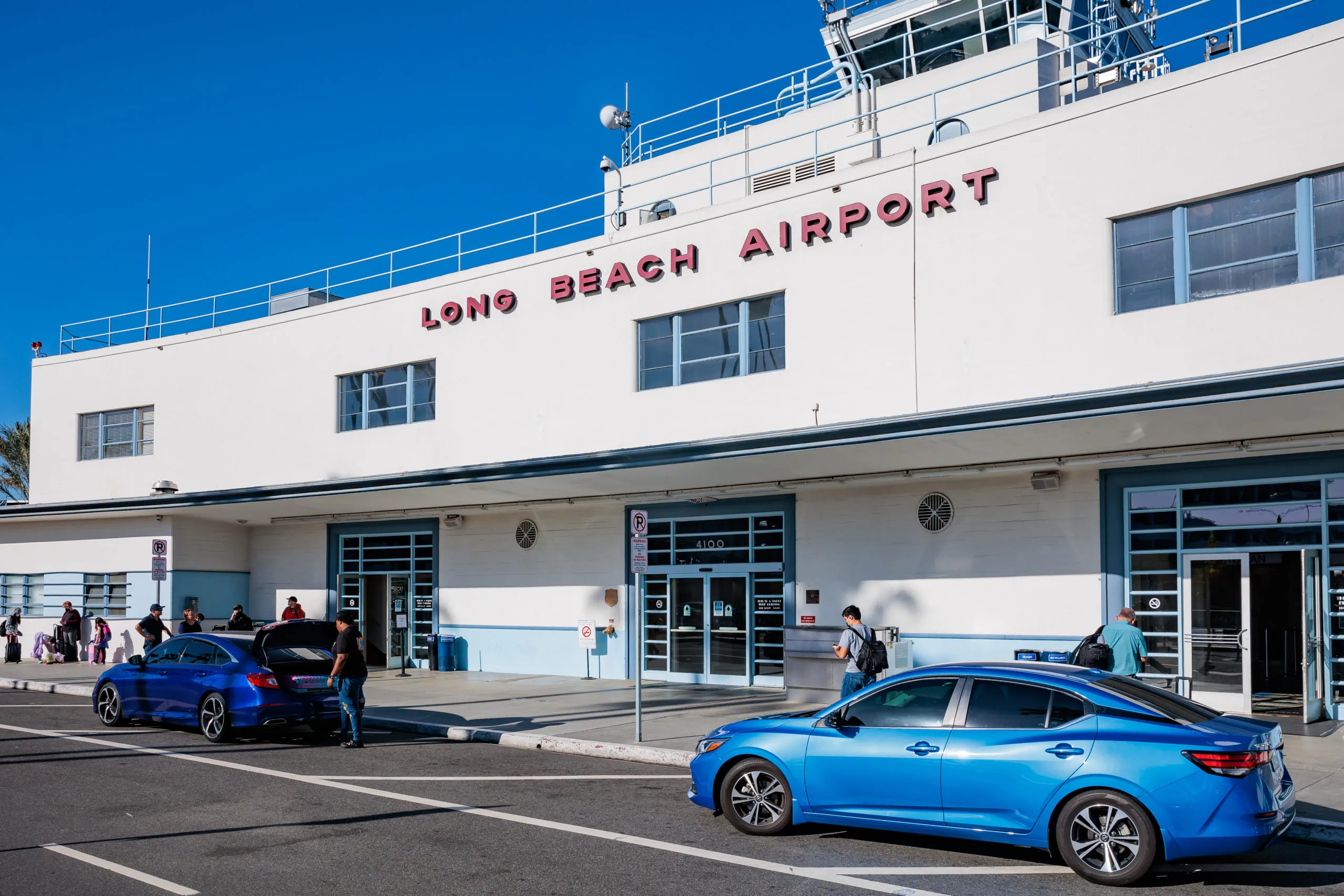 LongBeach (LGB)) Airport