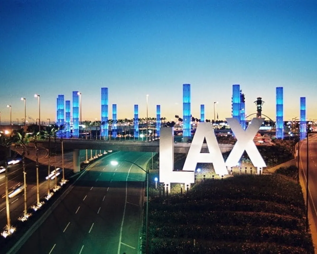 LAX